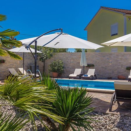 Guest House Antonella Malinska Luaran gambar