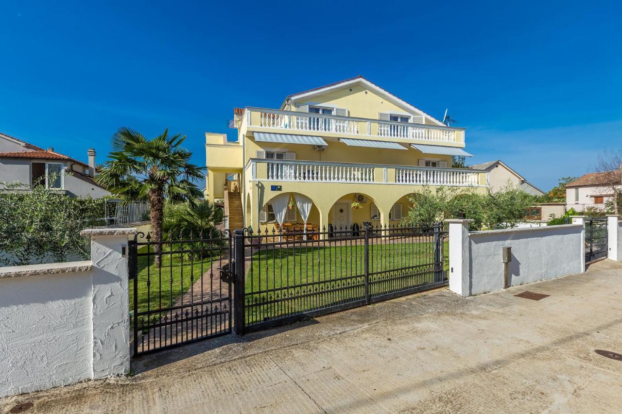 Guest House Antonella Malinska Luaran gambar