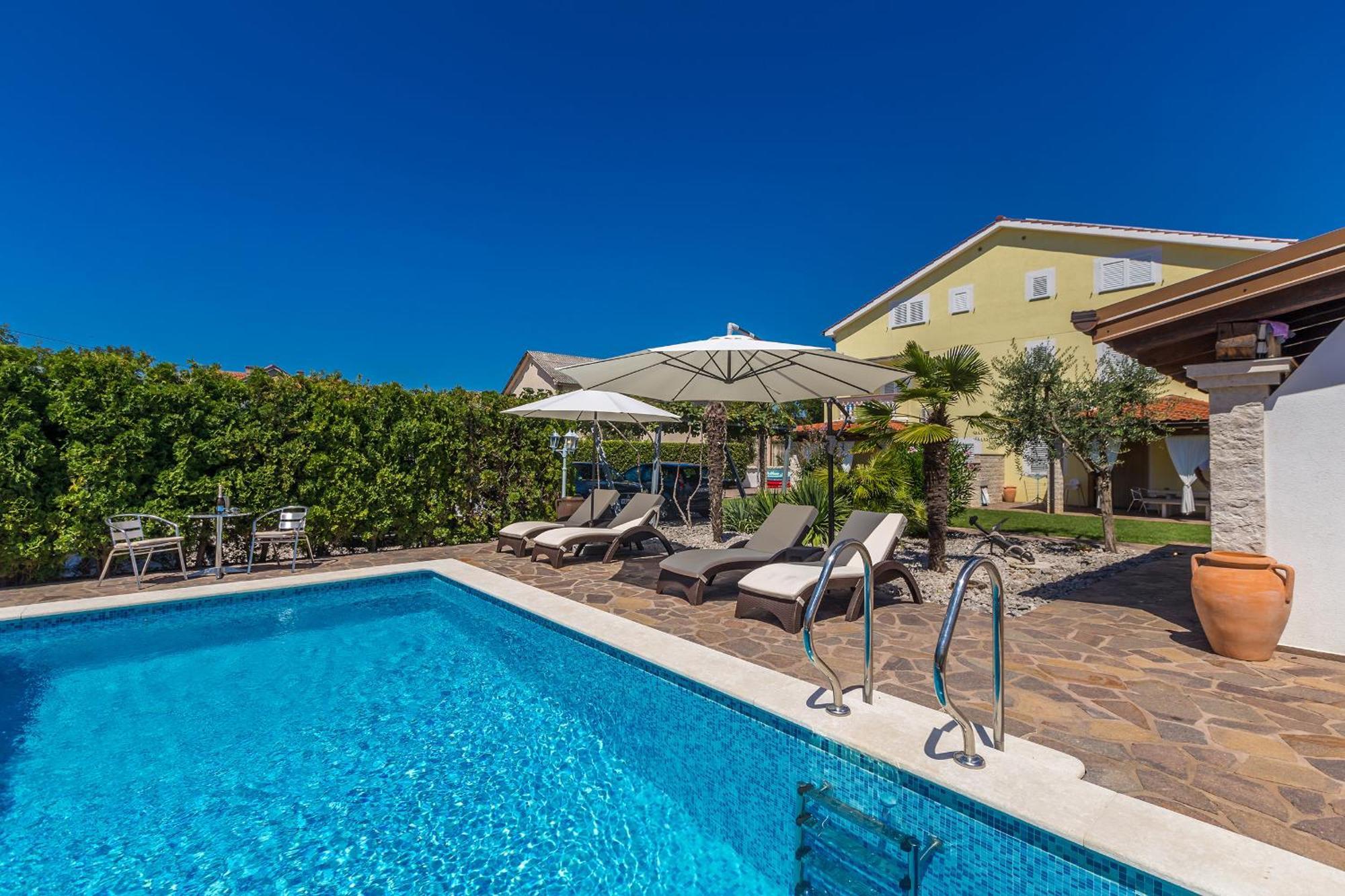 Guest House Antonella Malinska Luaran gambar