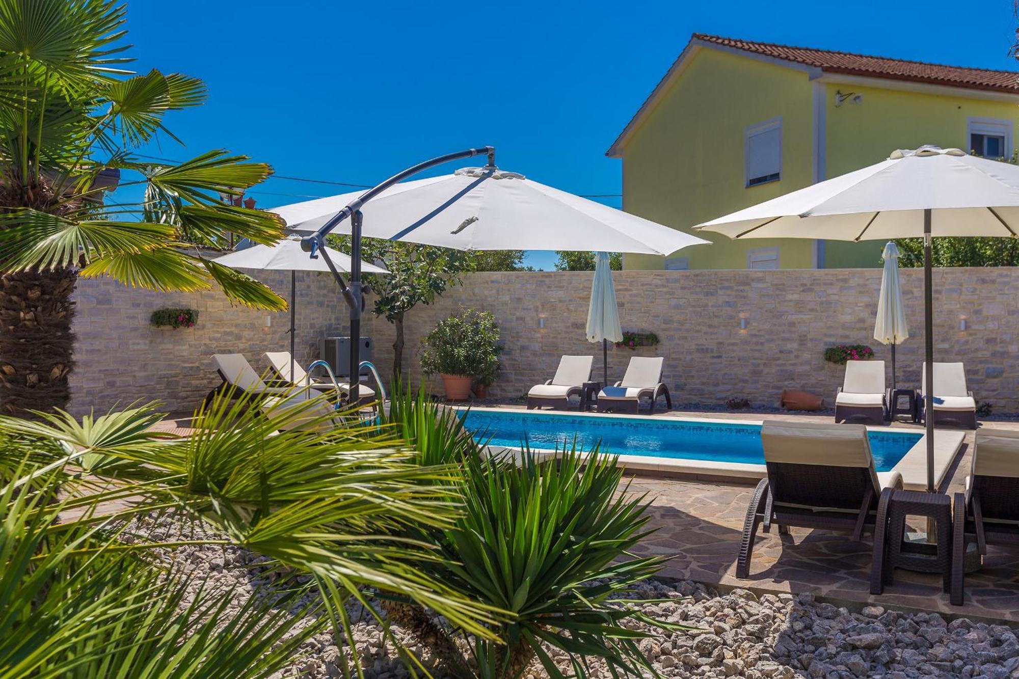 Guest House Antonella Malinska Luaran gambar