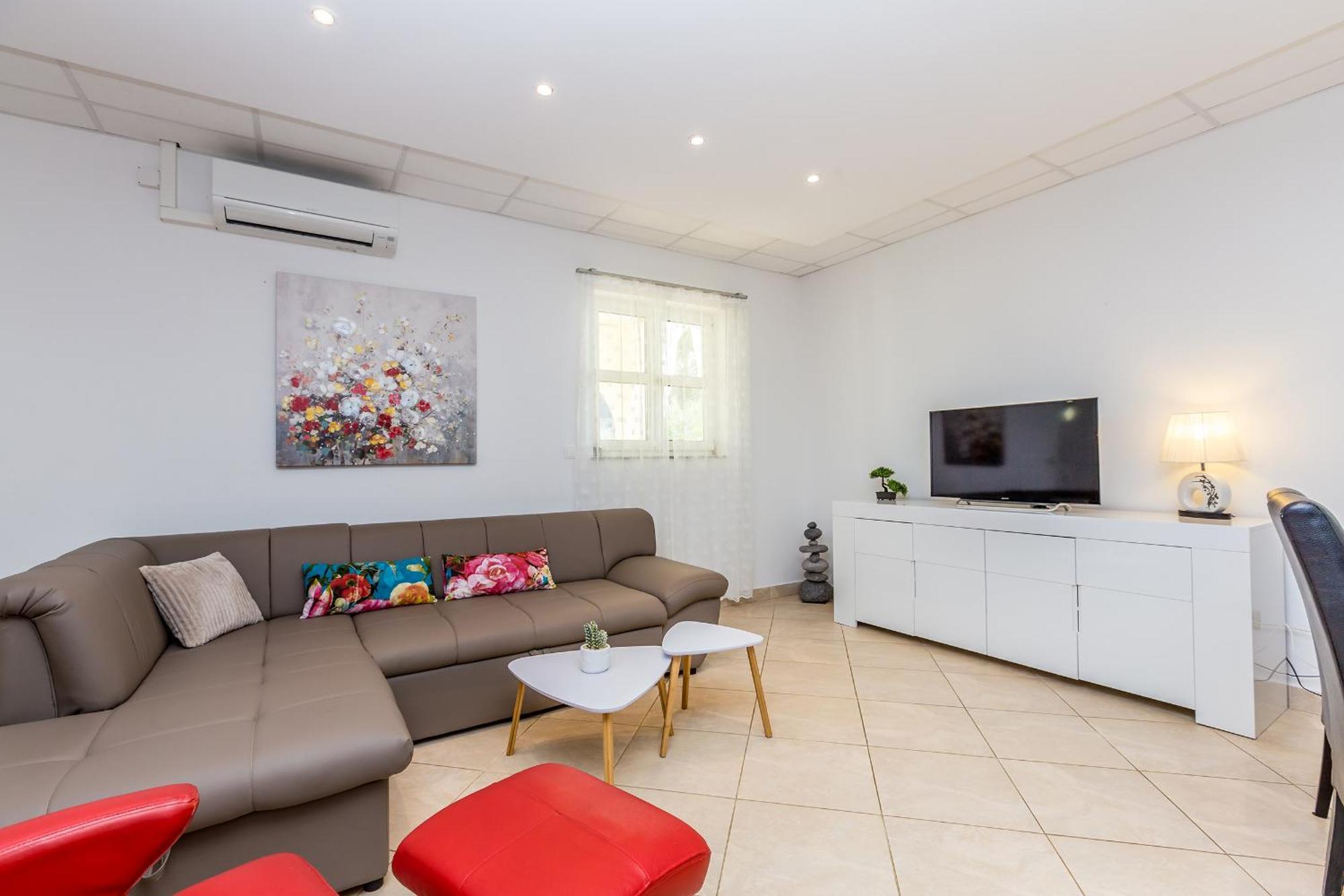 Guest House Antonella Malinska Bilik gambar