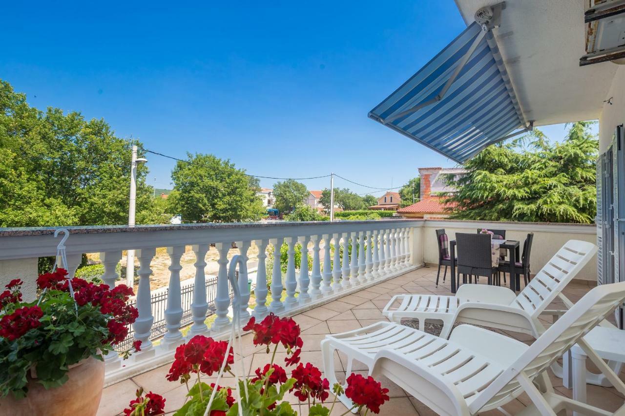 Guest House Antonella Malinska Luaran gambar